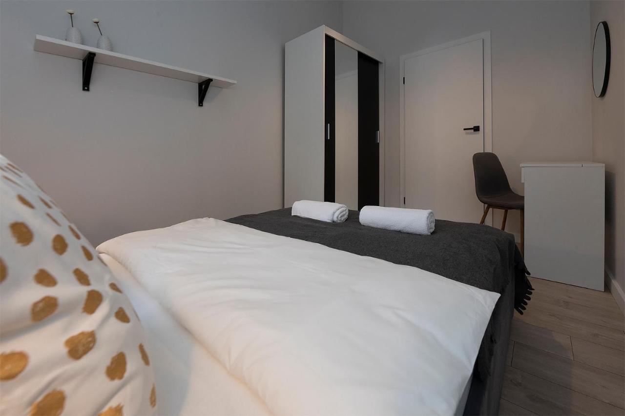 Apartment Piotrkowska 37 *