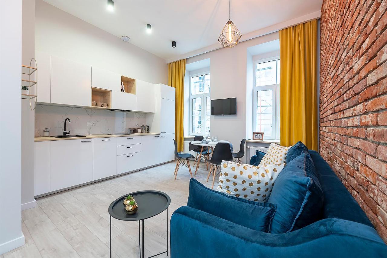 Apartment Piotrkowska 37 *